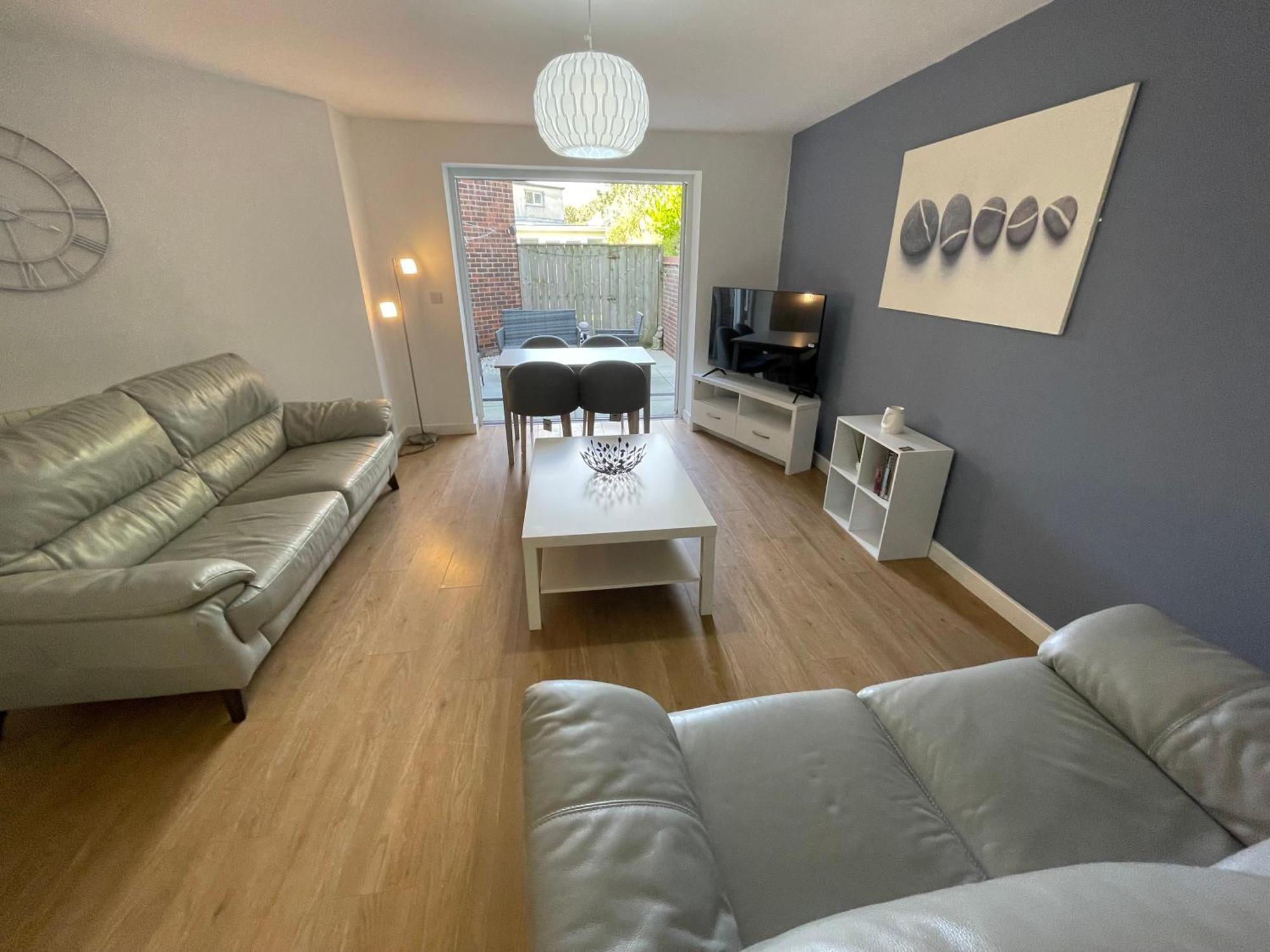 Sunderland Short Stays 2 Bedroom Apartment Free Parking Fulwell Sr6 Exterior photo